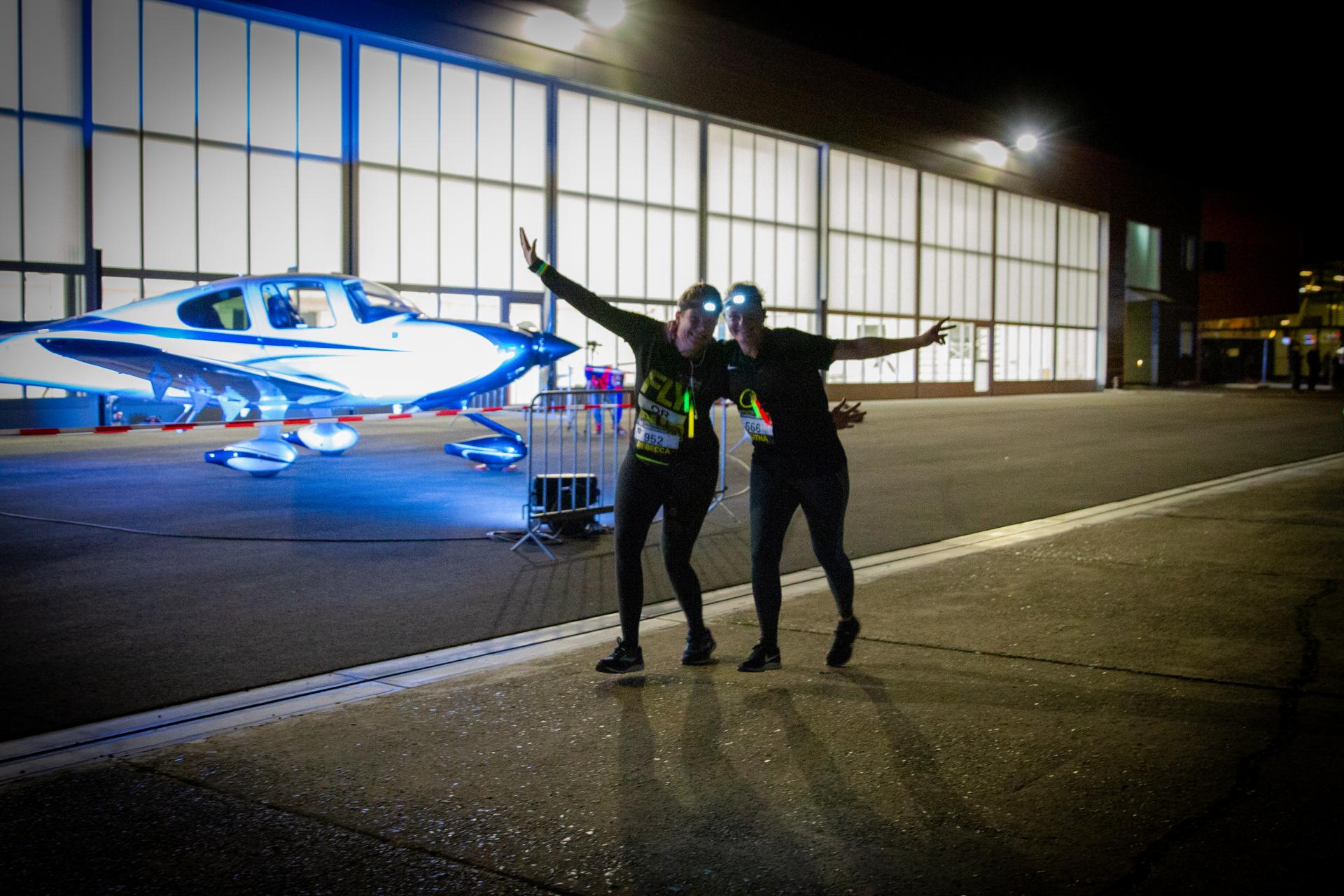 airport night run