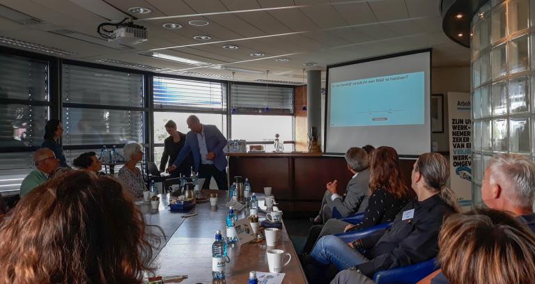 Ondernemers uit Alkmaar en omgeving aan de slag met de RI&E